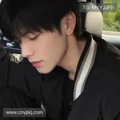 仲灵楚